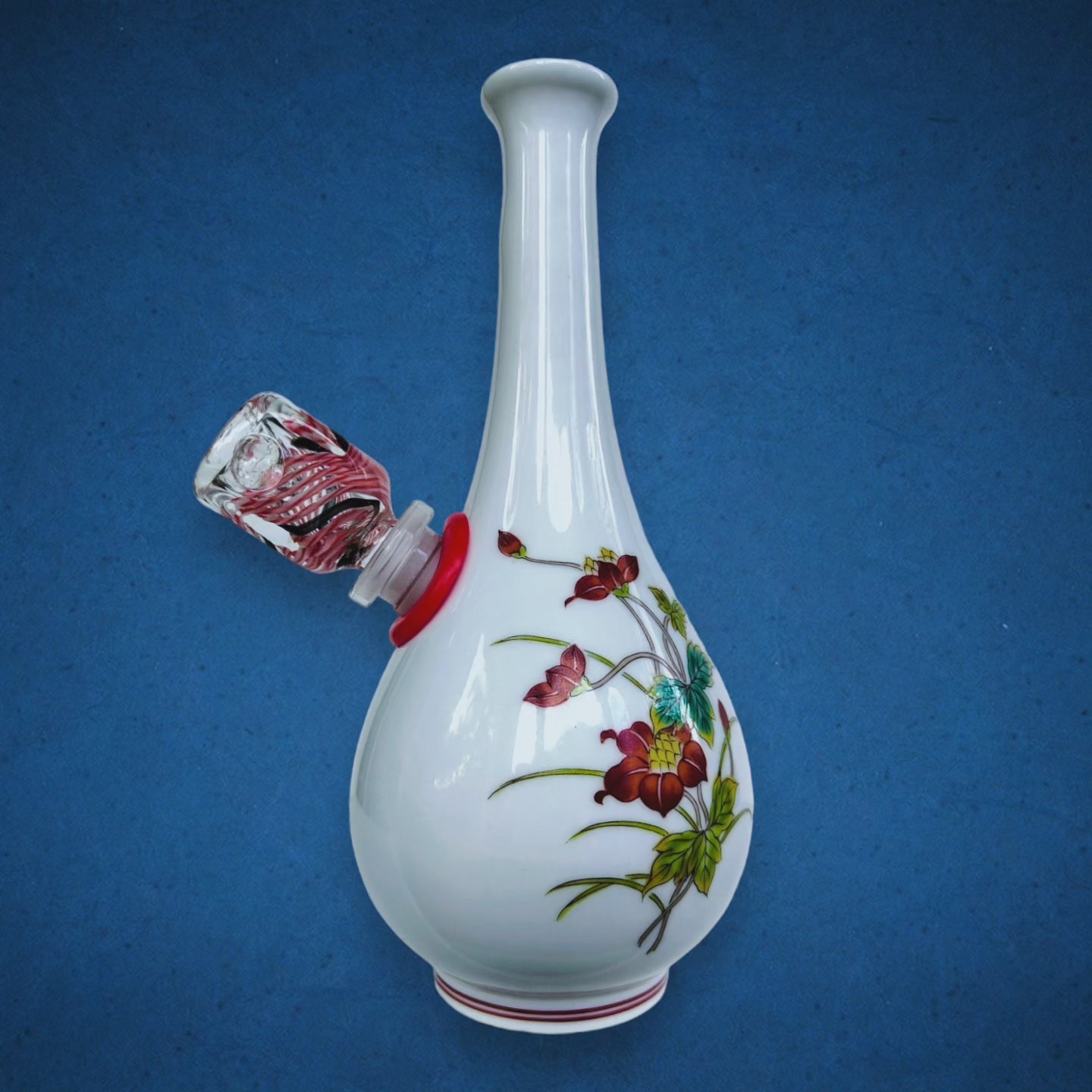 vintage chinese floral bud vase bong