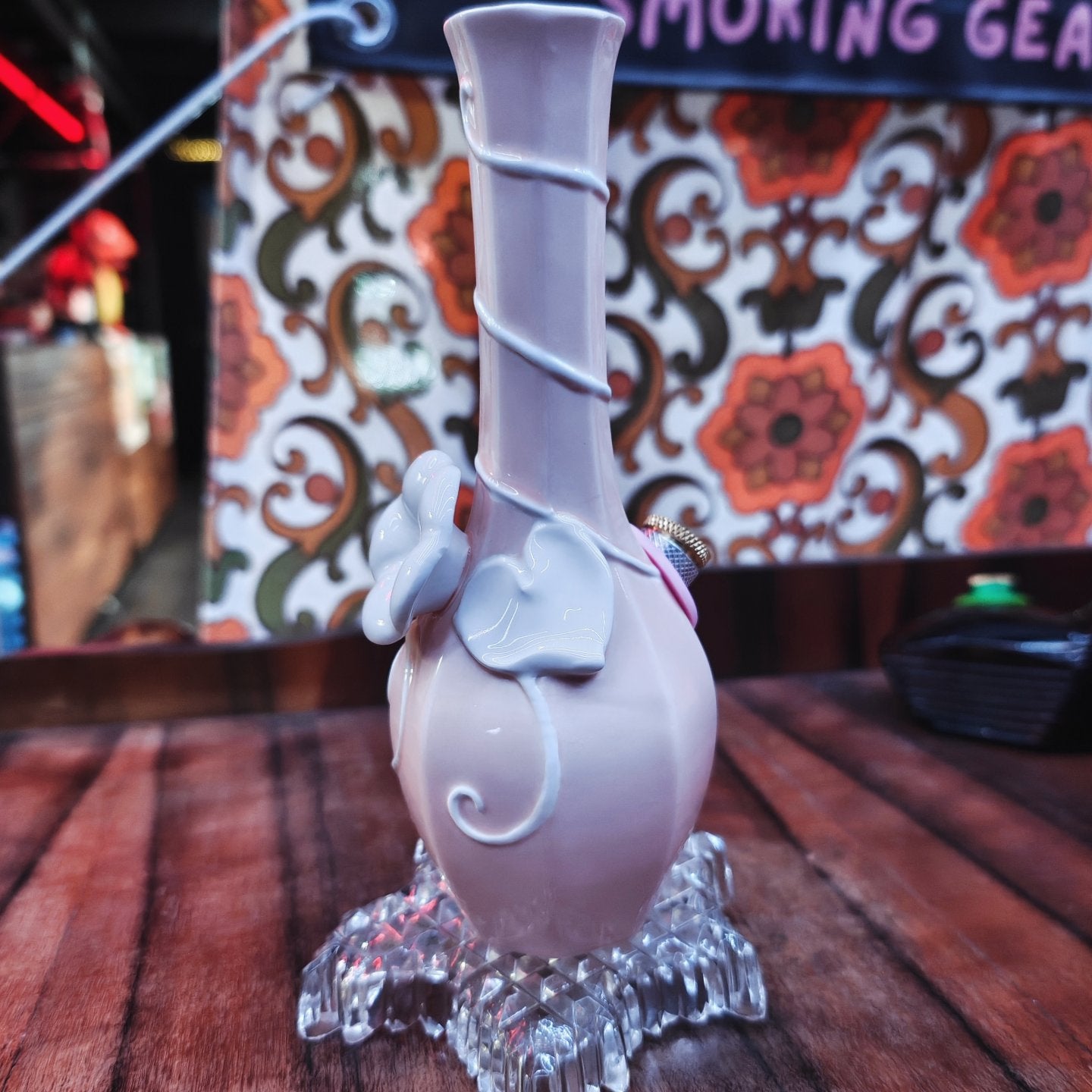 pastel pink mid centerury 3d flower vase bong