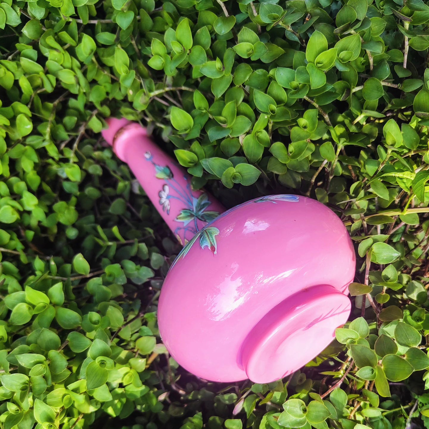 pink milk glass baddie