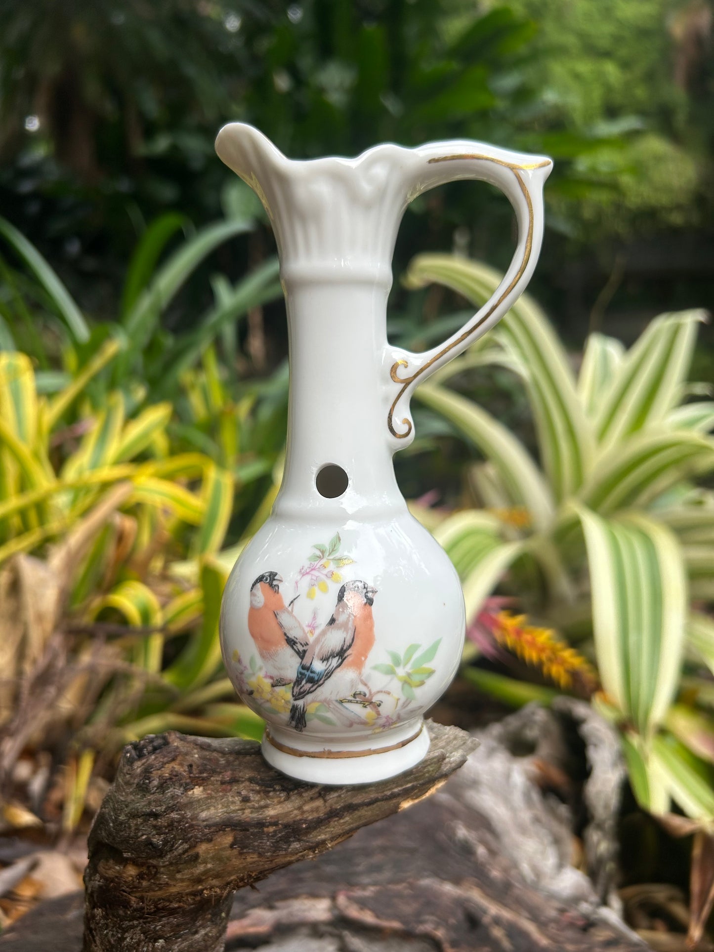 Porcelain bird vase