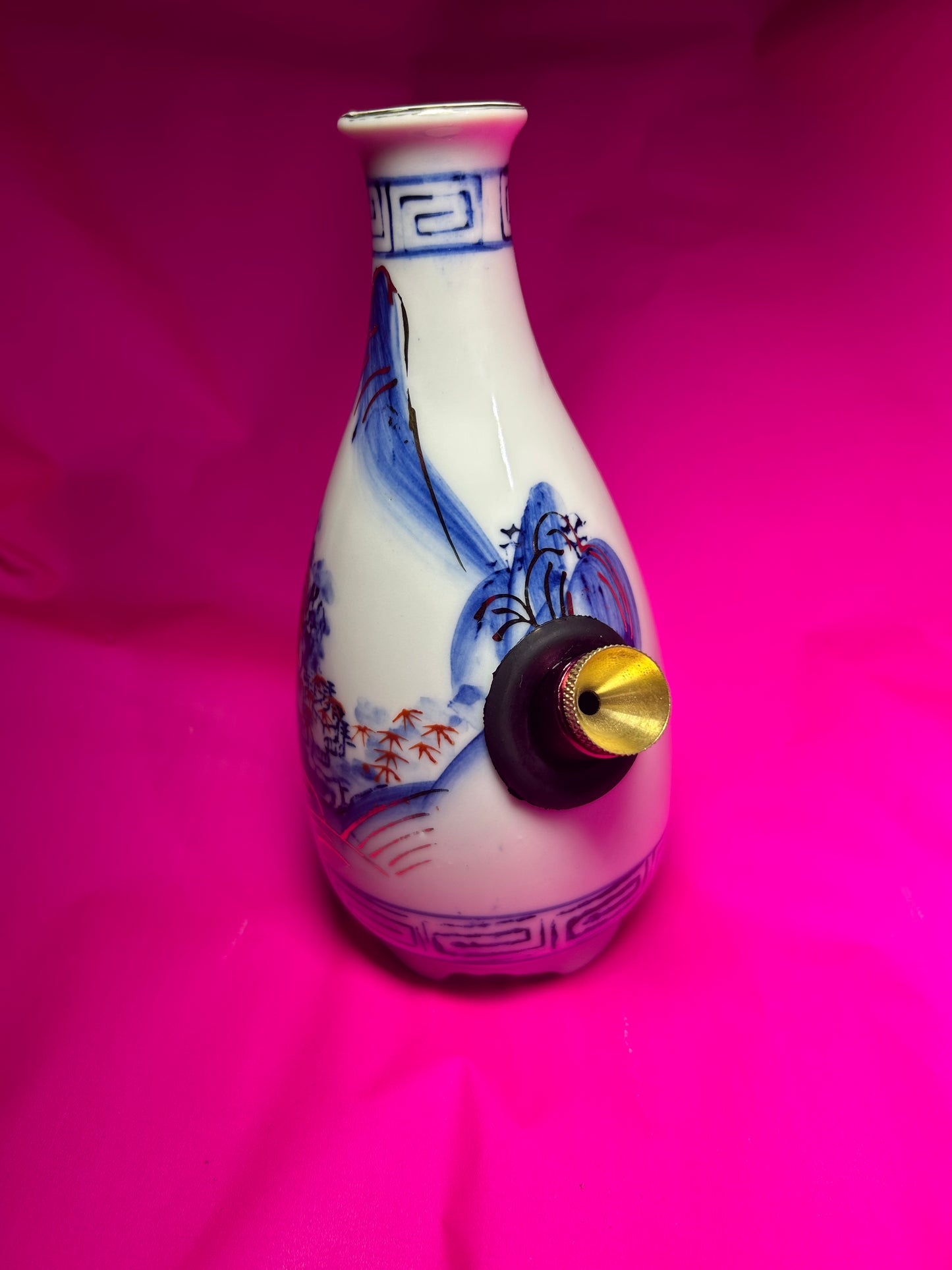 japanese sake vase