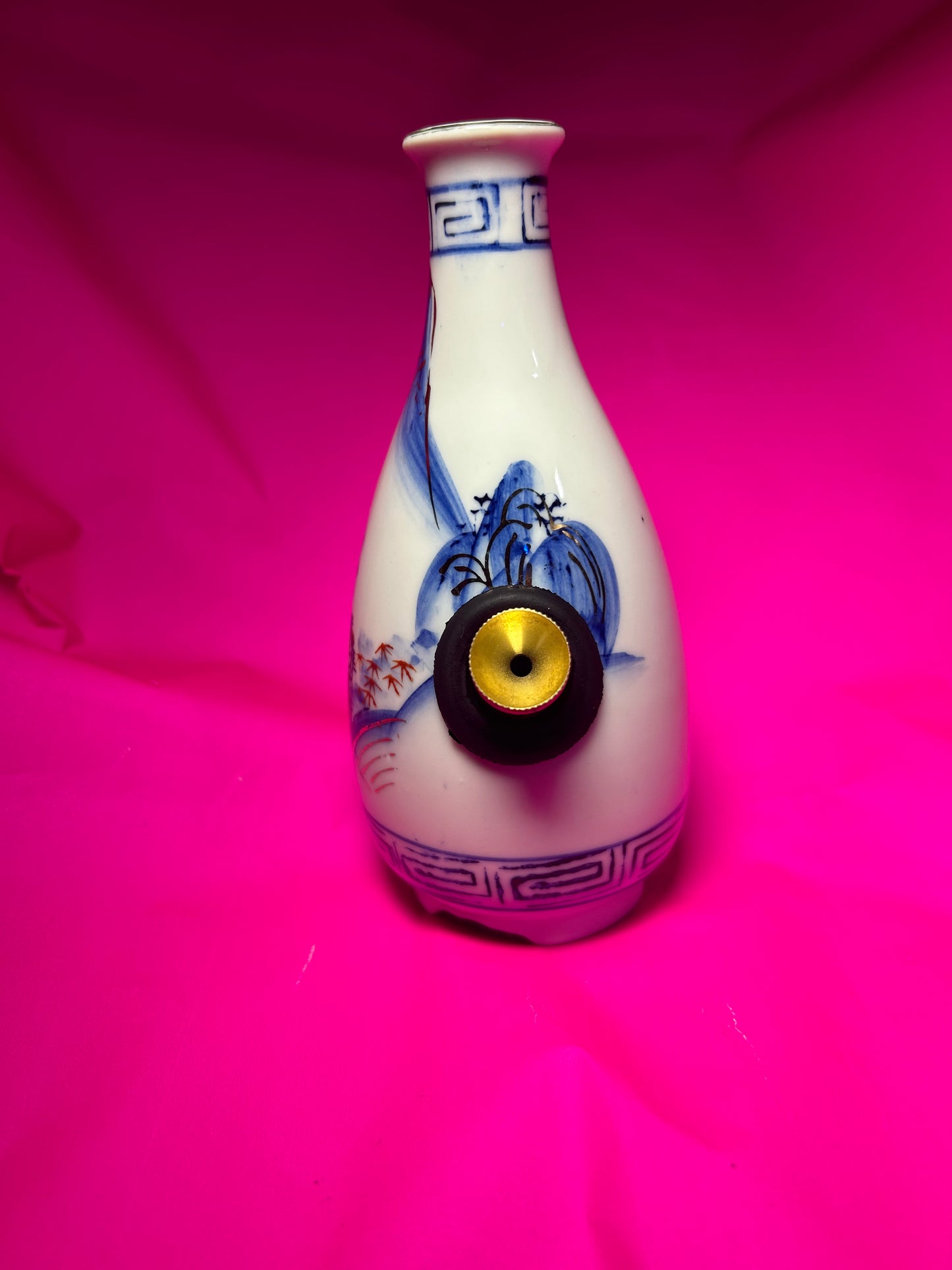 japanese sake vase