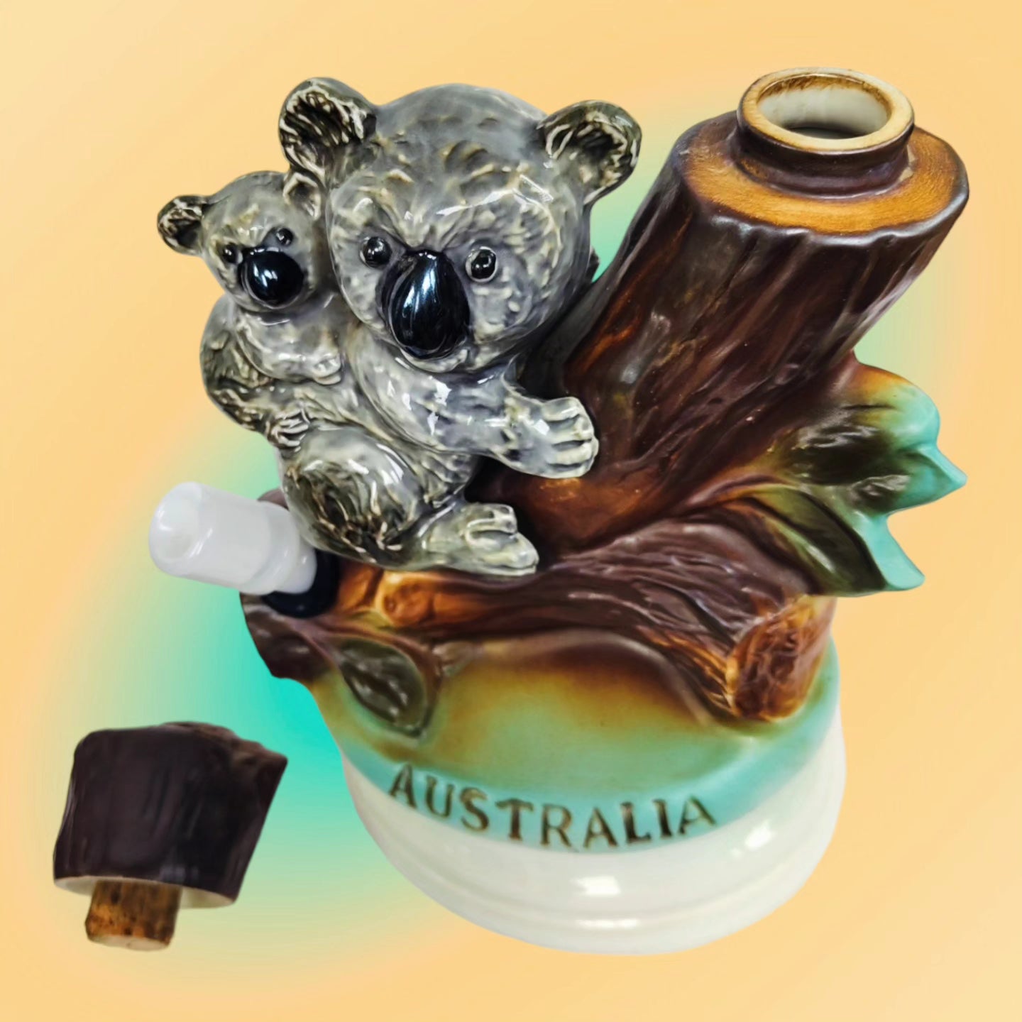 1973 beams regal china 'australia' koala decanter with original stopper