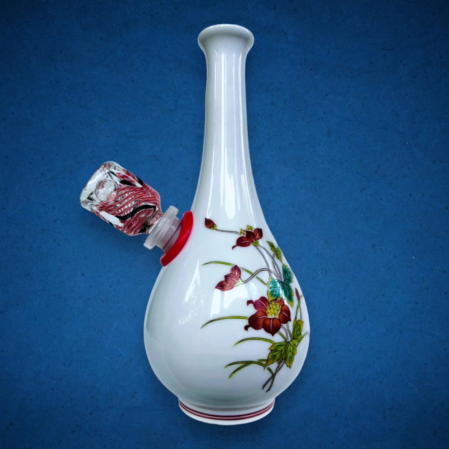 vintage chinese floral bud vase bong