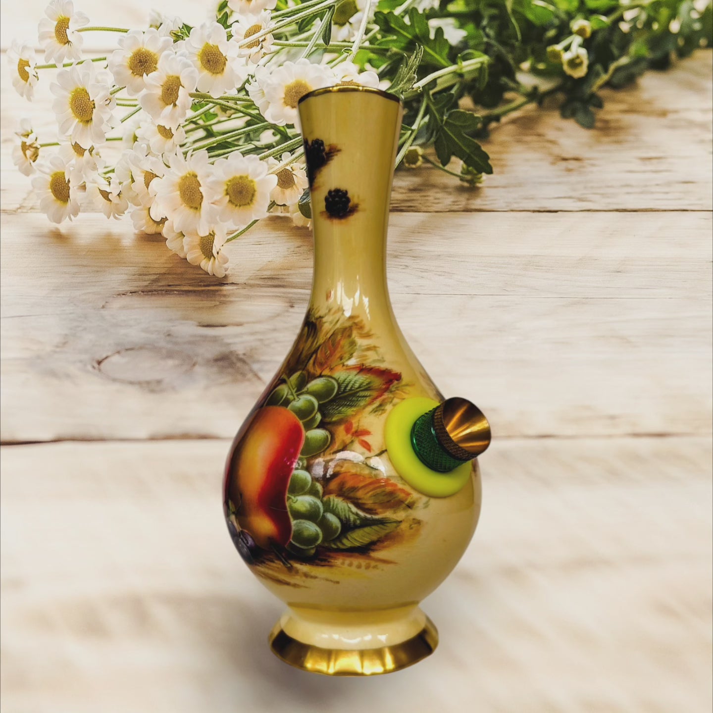 aynsley orchard gold bus vase bongo