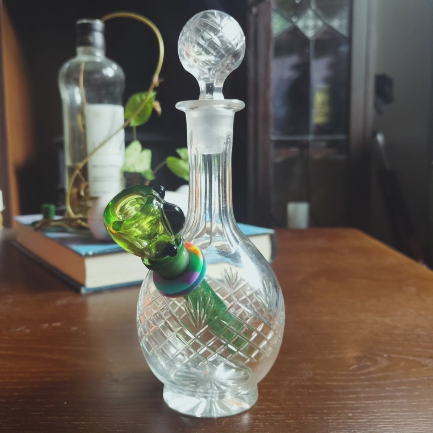 1960s mini crystal decanter bong