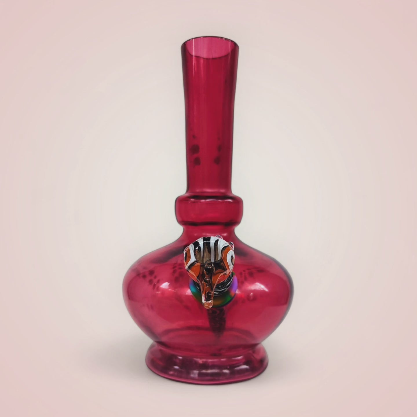 1940s cranberry glass chaos bong