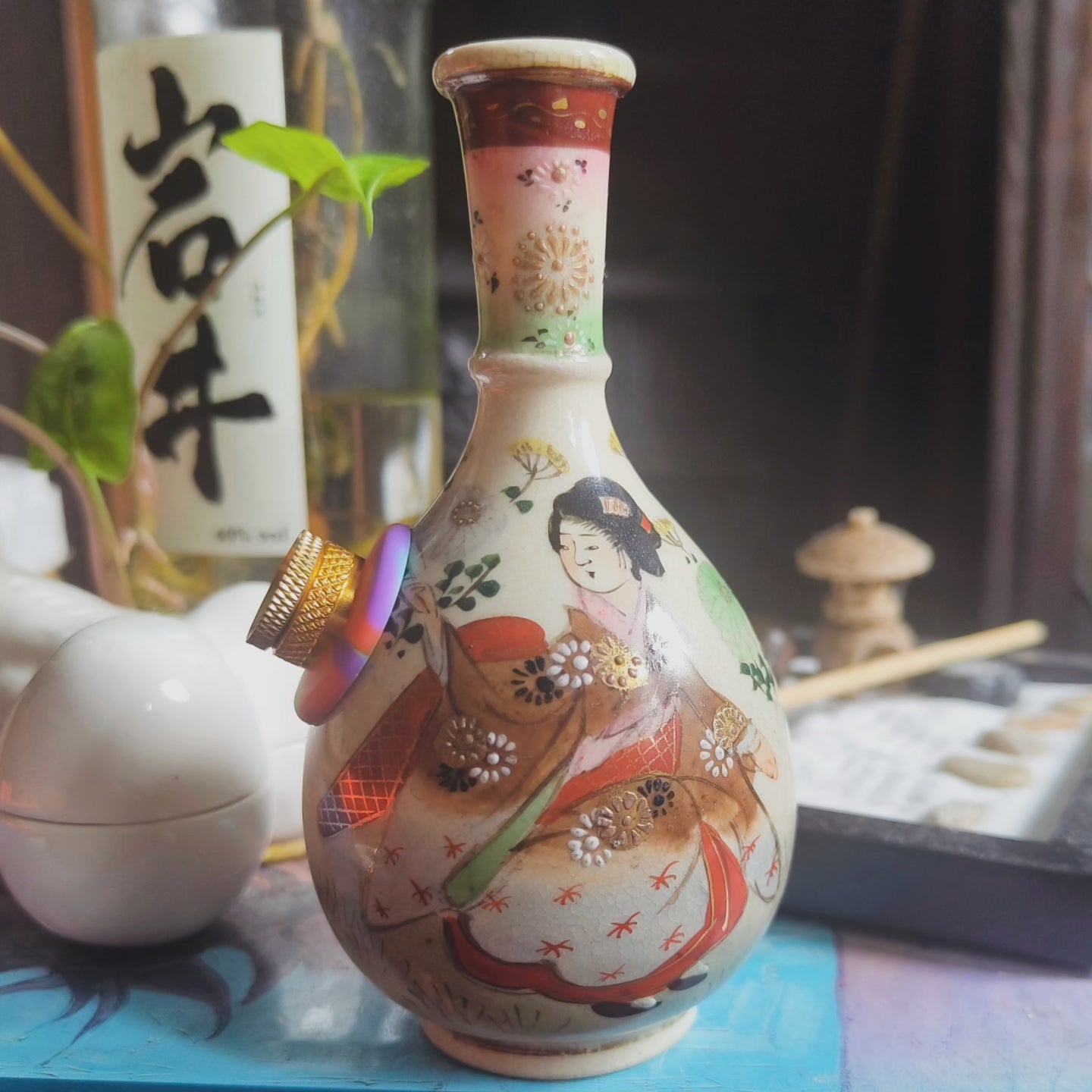 vintage japanese satsuma vase bong