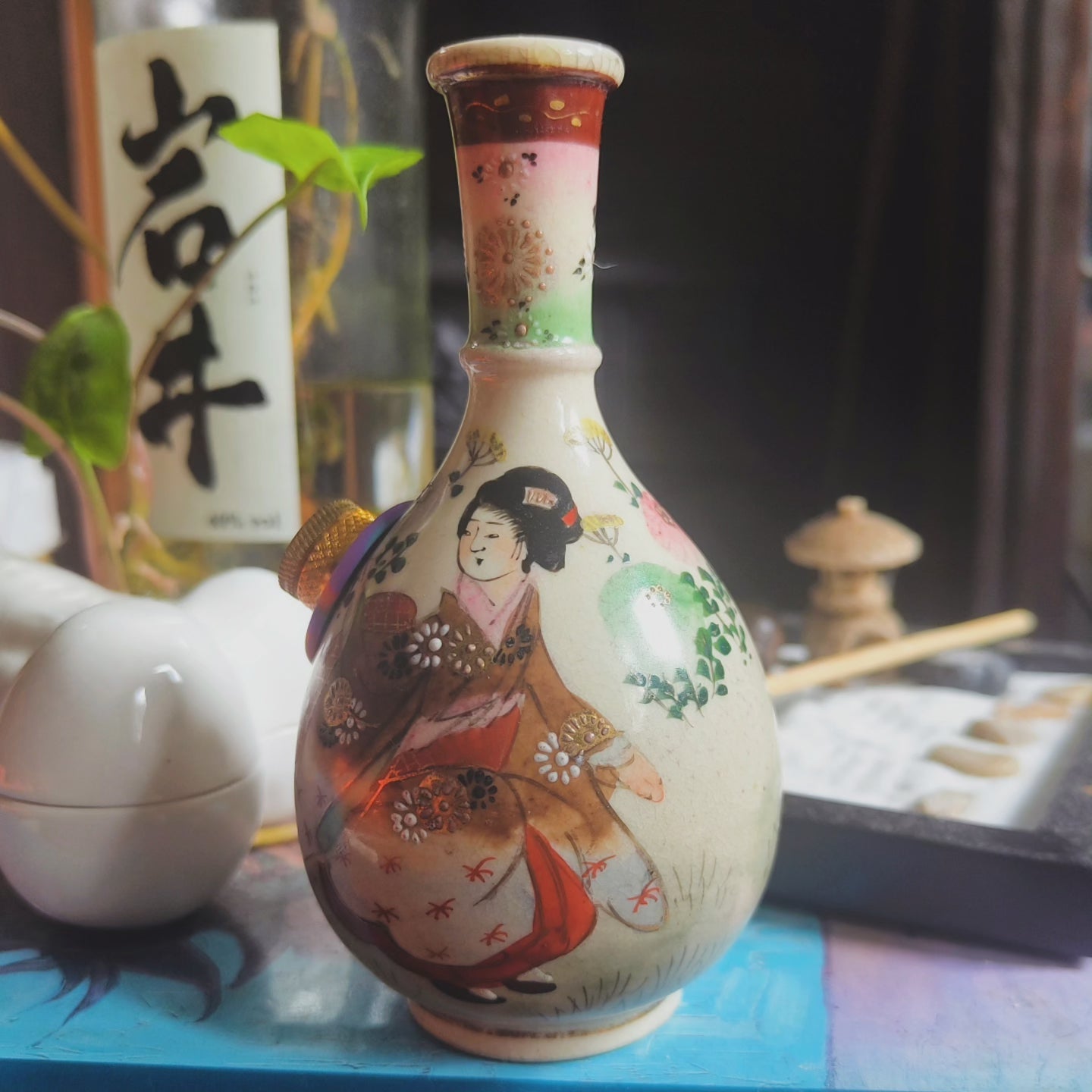 vintage japanese satsuma vase bong