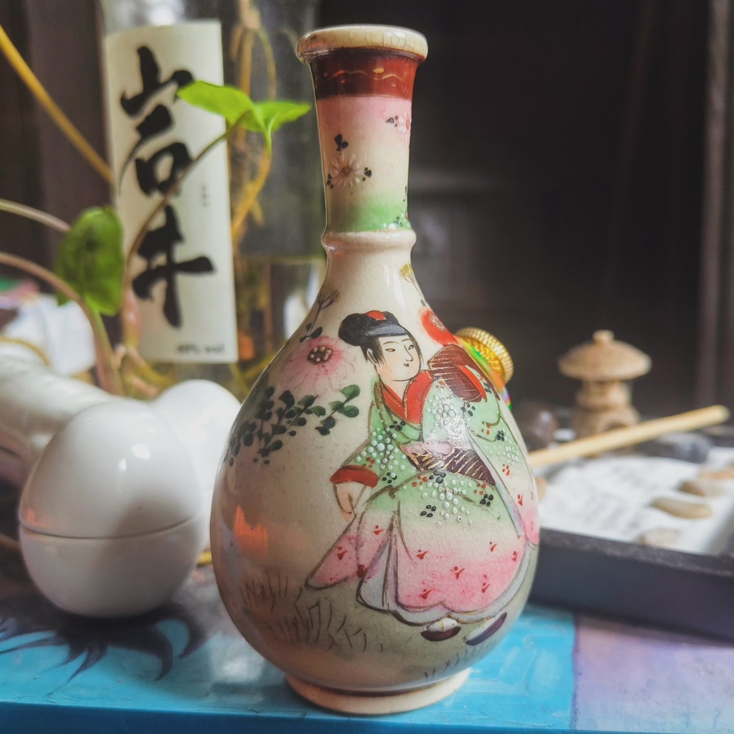 vintage japanese satsuma vase bong