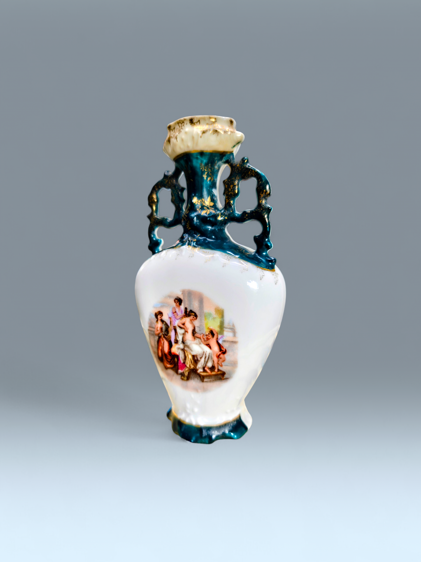 pre 1895 hand painted posy bong with character and unique letter