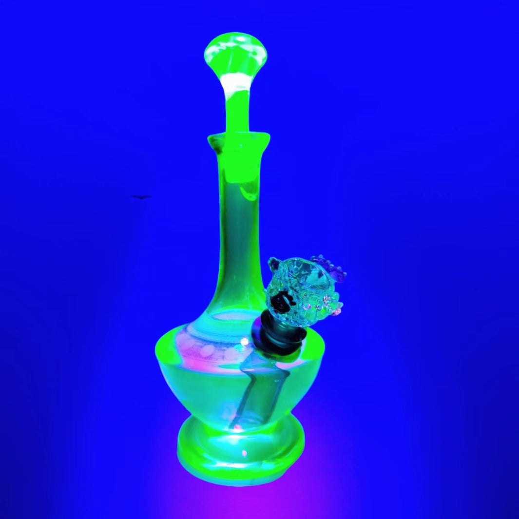 the forbidden uranium glass bong