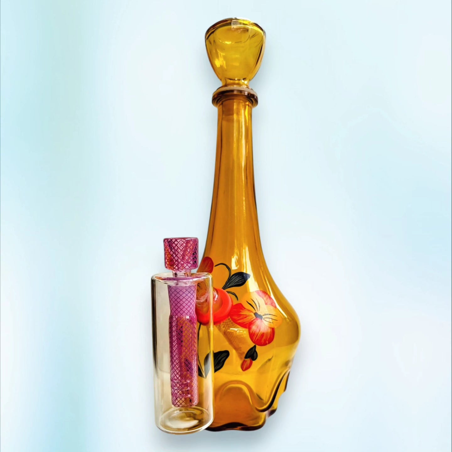 empoli floral amber glass decanter with gatorbeug ash catcher