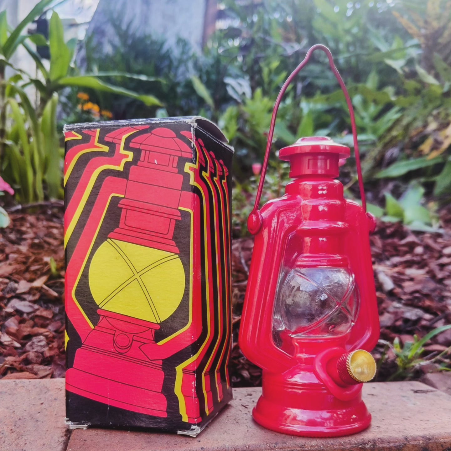 any port in a storm gas lantern bong with original box