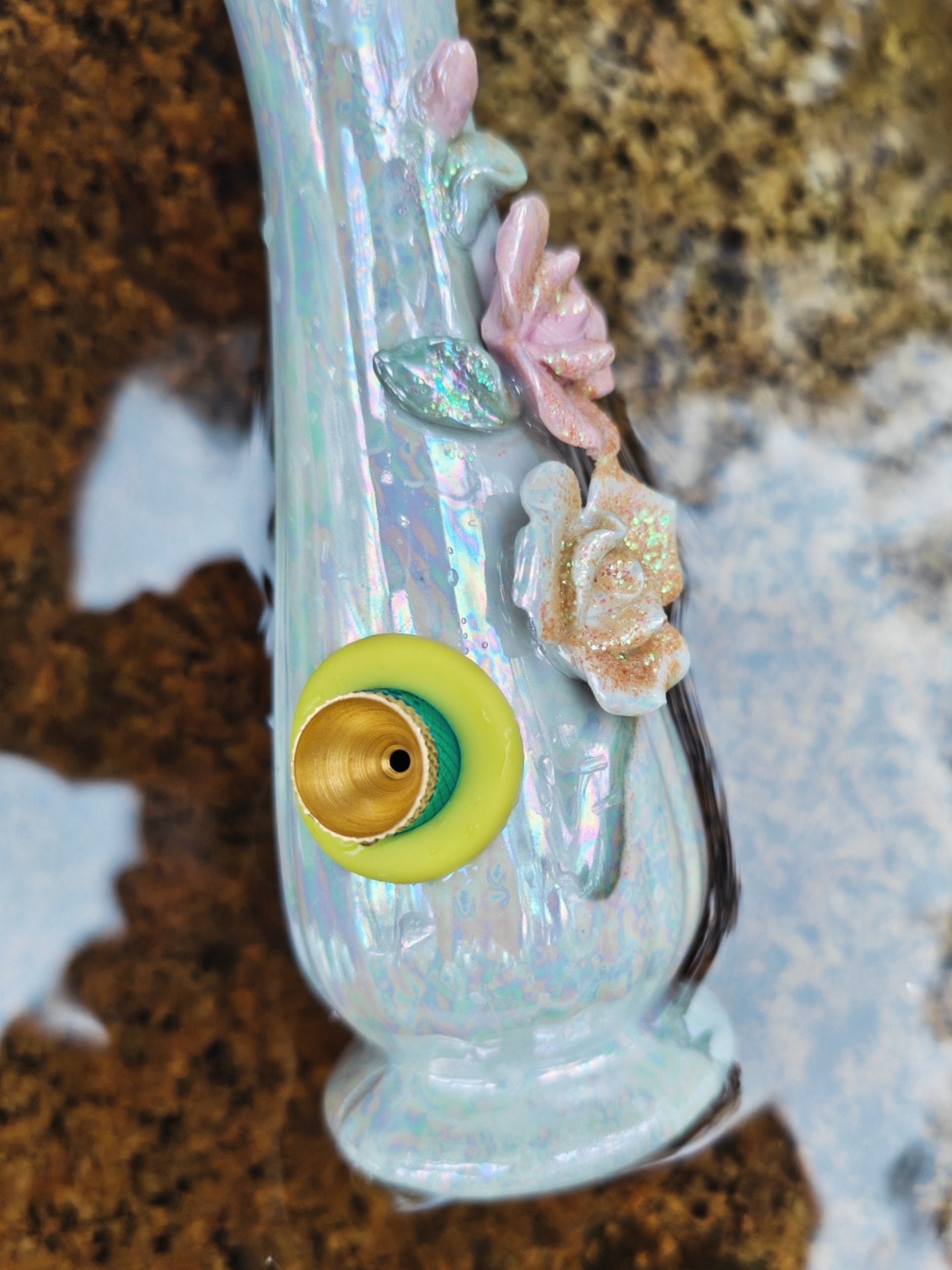 1940s made in japan iridescent floral glitter vase bong