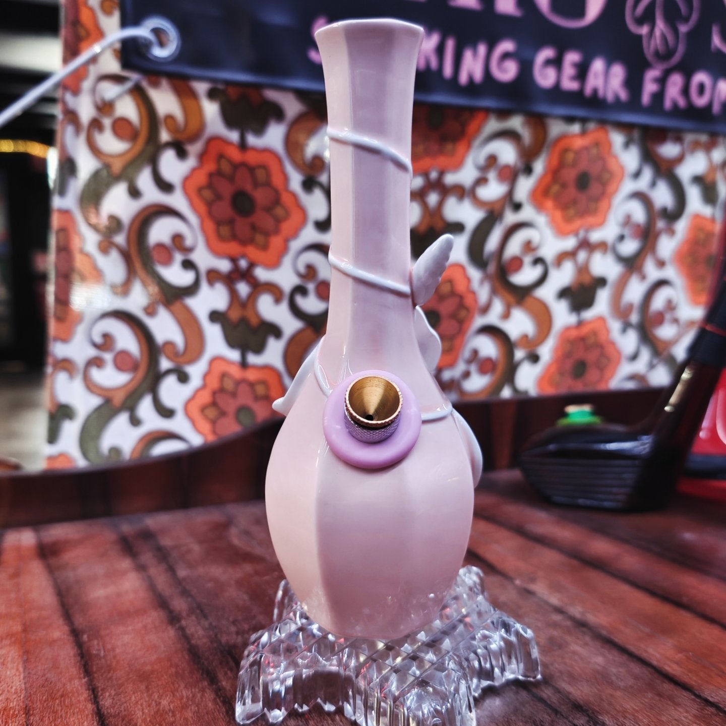 pastel pink mid centerury 3d flower vase bong