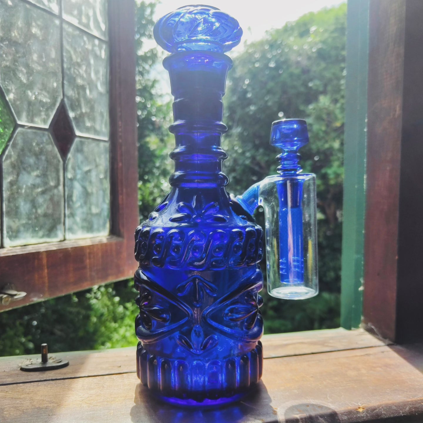 cobalt blue jim beam decanter bong with gatorbeug ash catcher