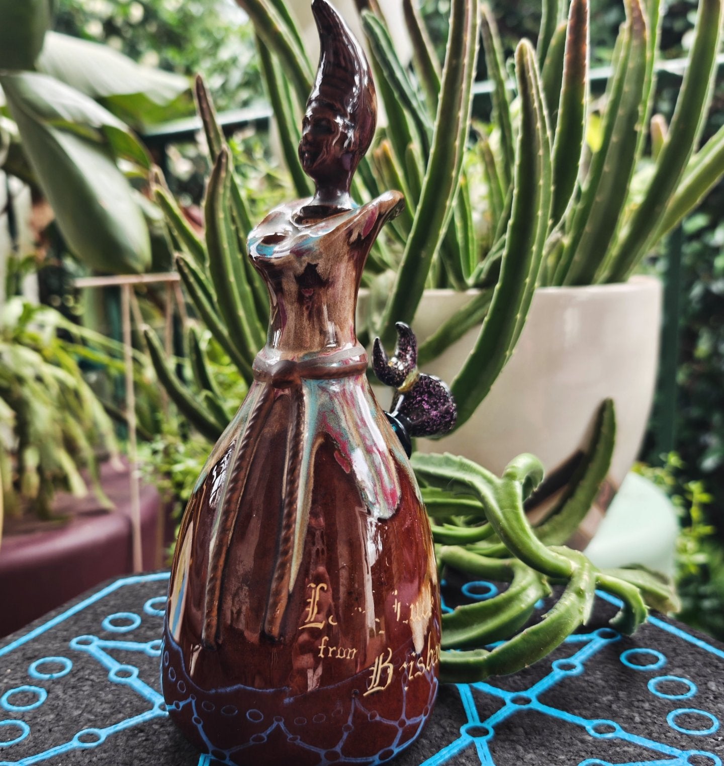 lady luck of brisbane ceramic bong with pink crescent moon bowl