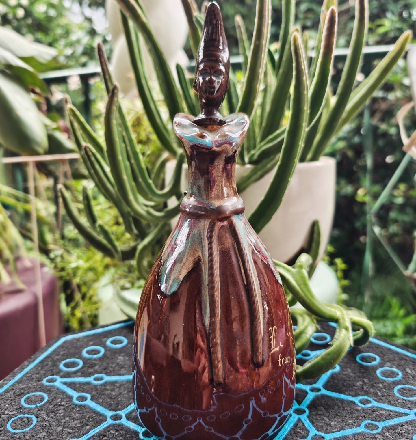 lady luck of brisbane ceramic bong with pink crescent moon bowl
