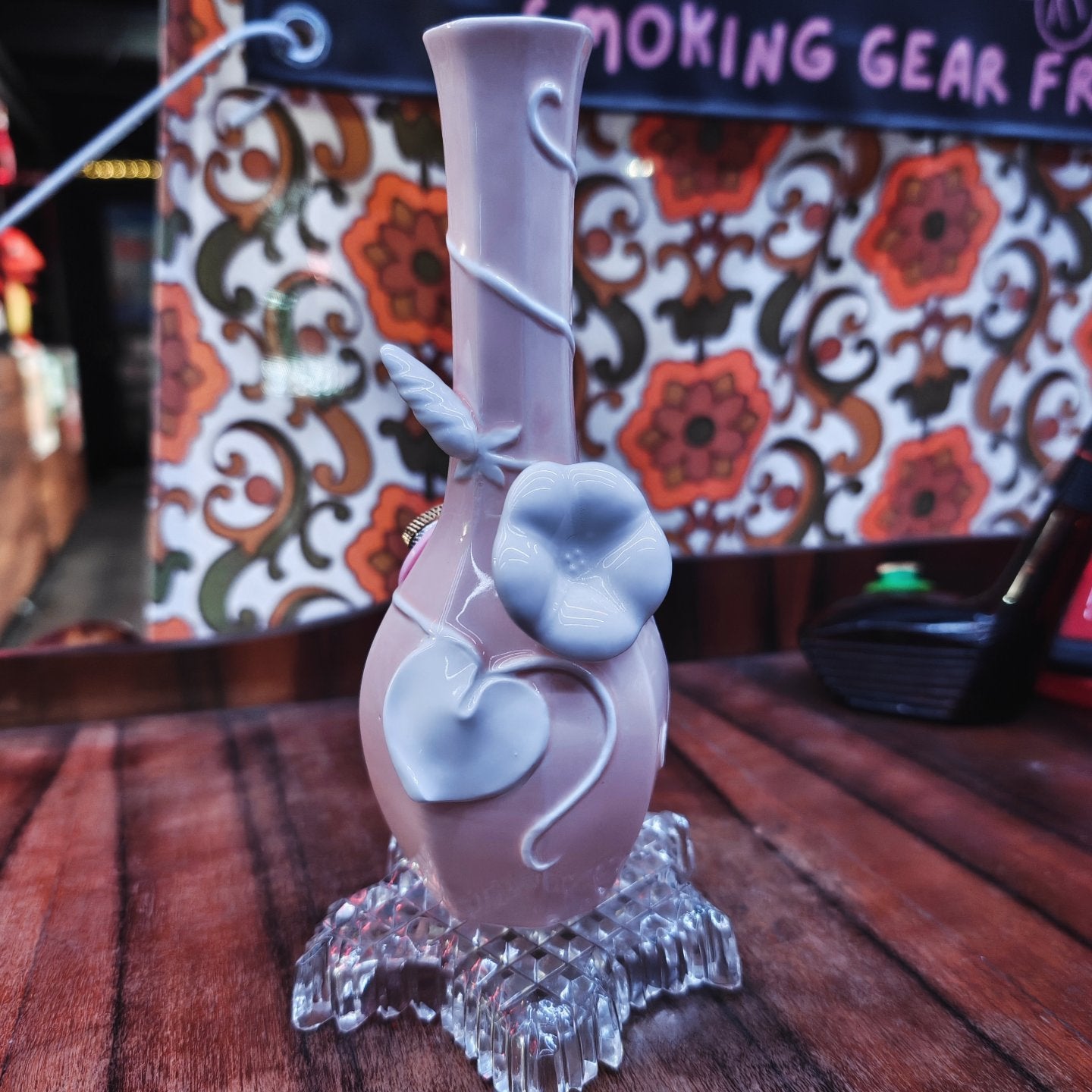 pastel pink mid centerury 3d flower vase bong