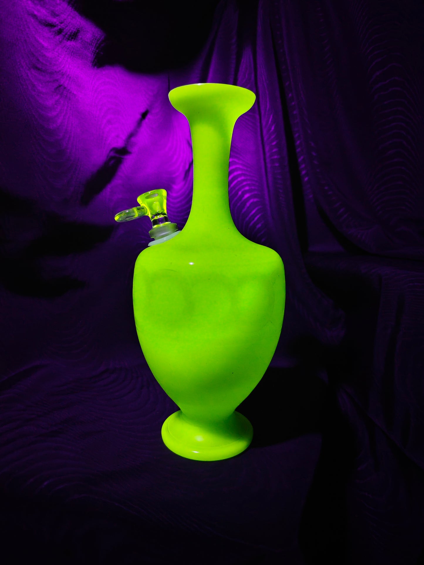 1890s french jadeite uranium glass bong with hand blown UV stem and bowl