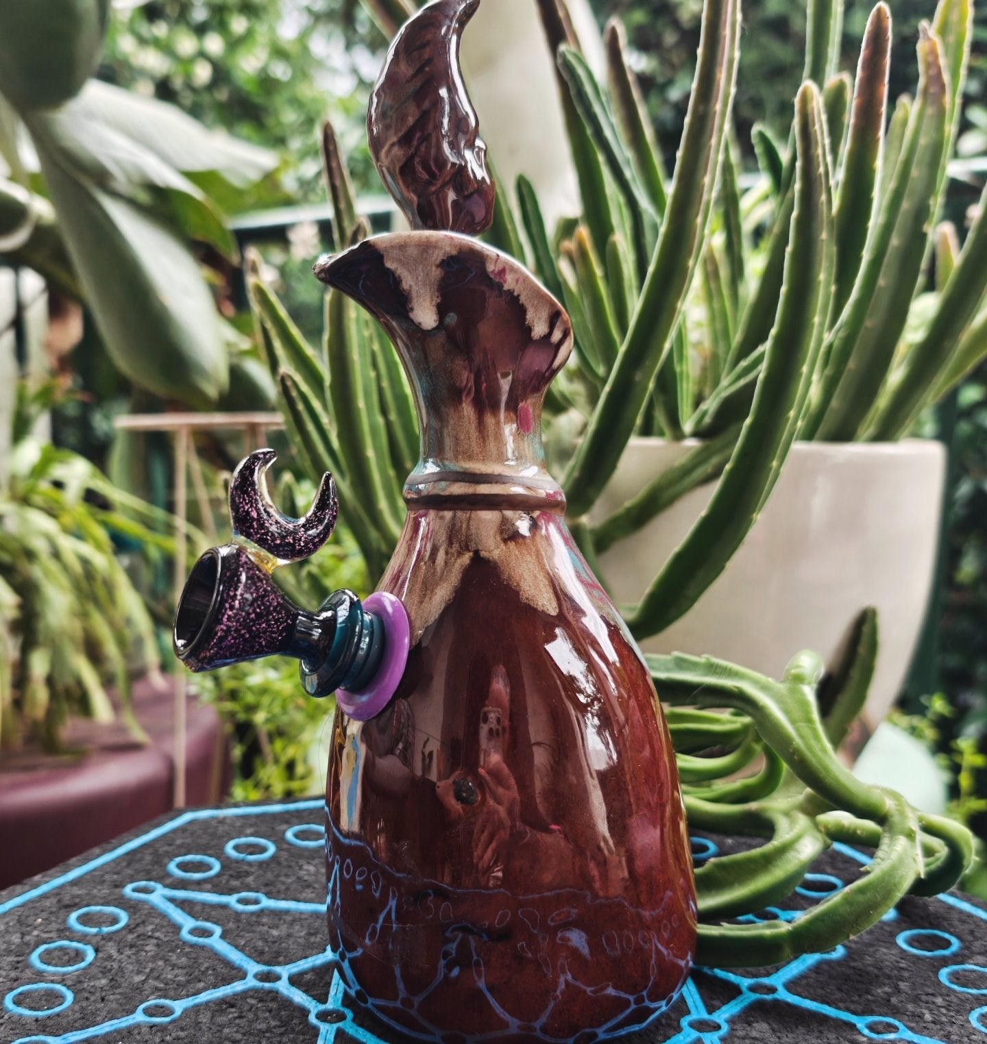 lady luck of brisbane ceramic bong with pink crescent moon bowl