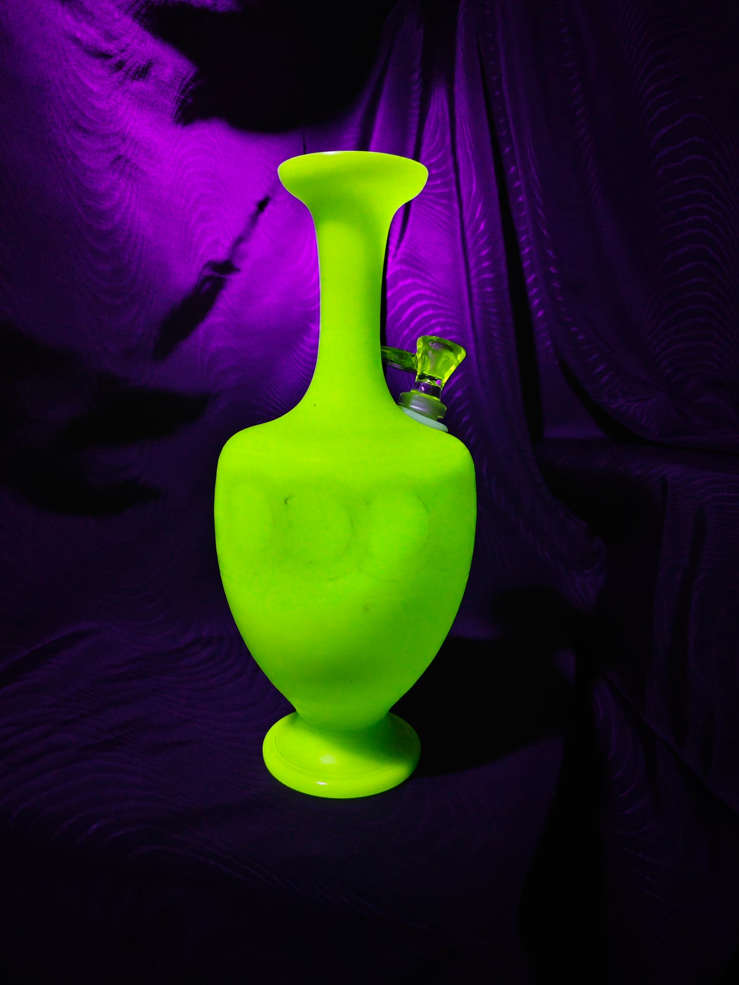 1890s french jadeite uranium glass bong with hand blown UV stem and bowl