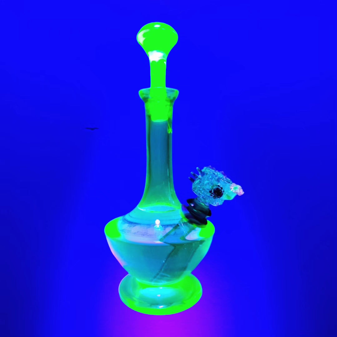 the forbidden uranium glass bong