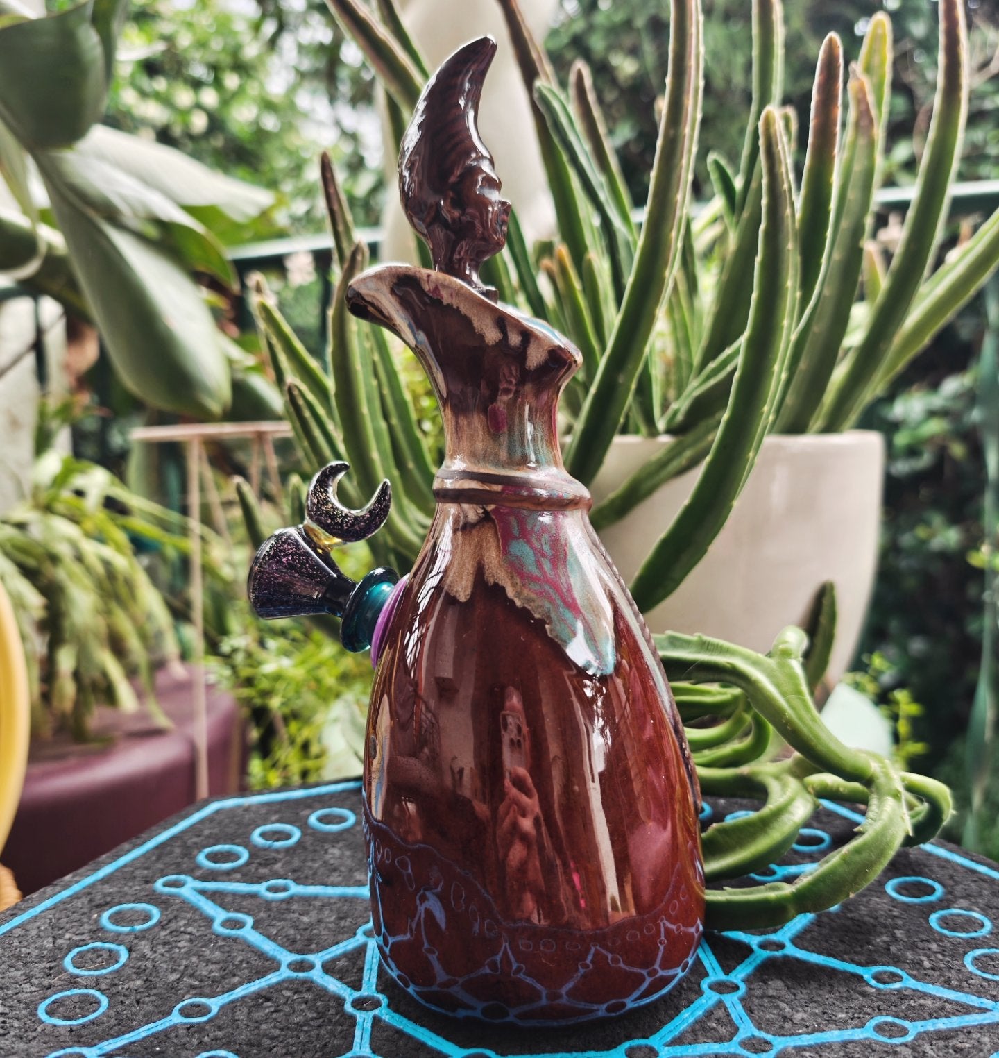 lady luck of brisbane ceramic bong with pink crescent moon bowl